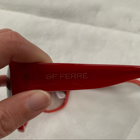 G.Ferre Red Sun Glasses Size:O.S.